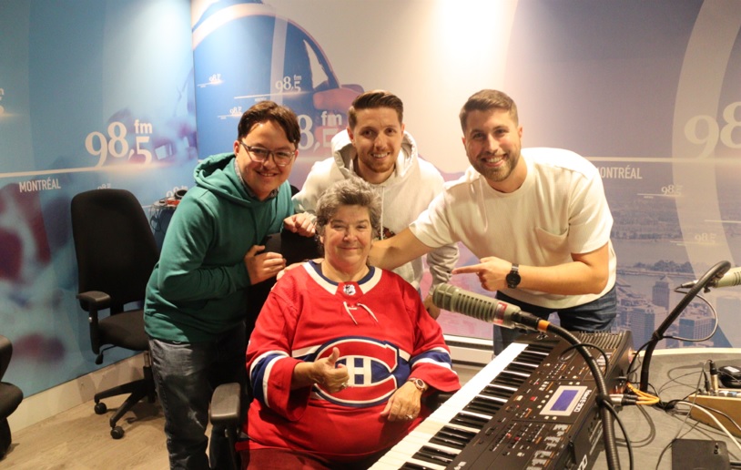 emission les amateurs d sports 98.5 FM avec kevin dupont et son equiper diane ocganiste du canadien de montreal club de hockey 